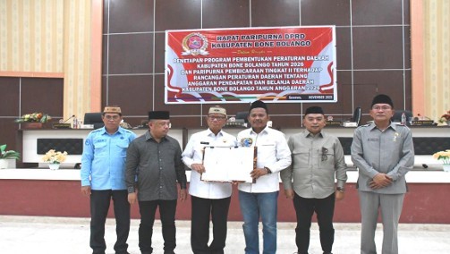 Rapat Paripurna DPRD Bone Bolango